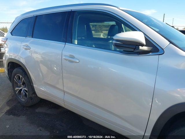 Toyota Highlander Xle V6 2016 5TDKKRFH1GS185185 Image 20