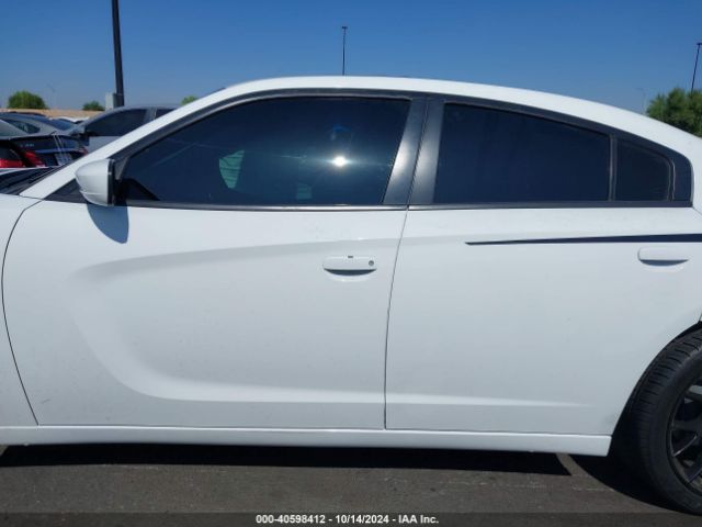 2C3CDXBGXKH643513 Dodge Charger Sxt Rwd