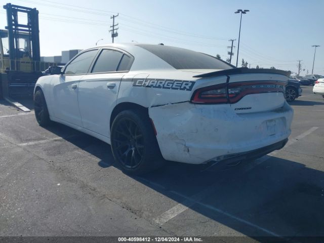 2C3CDXBGXKH643513 Dodge Charger Sxt Rwd