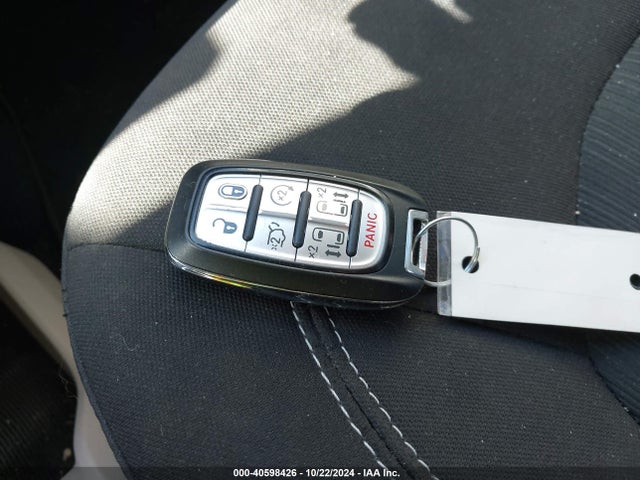 Chrysler Voyager Lx 2022 2C4RC1CG9NR168844 Image 11
