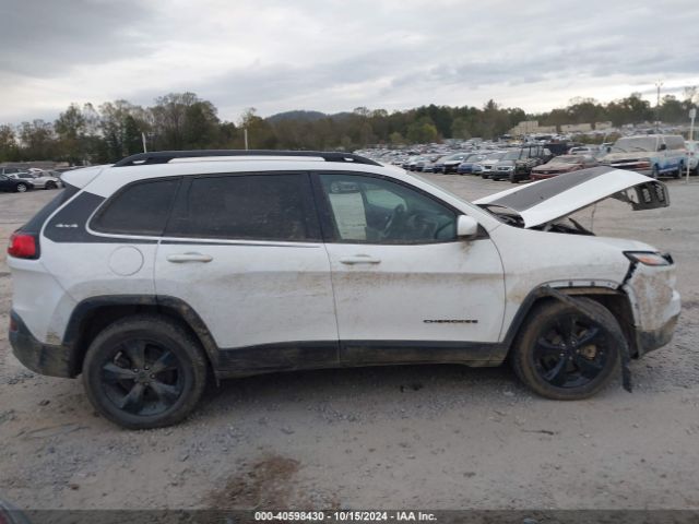 1C4PJMCX0JD505770 Jeep Cherokee Latitude 4x4