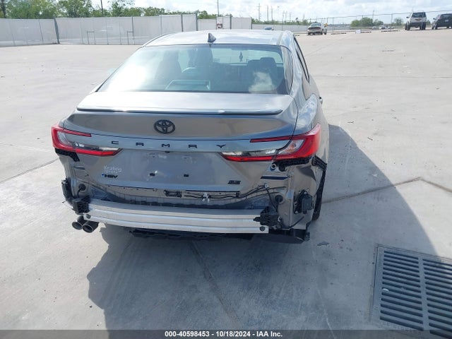 Toyota CAMRY SE 2025 4T1DAACK8SU512632 Image 18