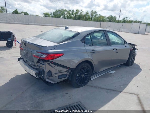 Toyota CAMRY SE 2025 4T1DAACK8SU512632 Image 4