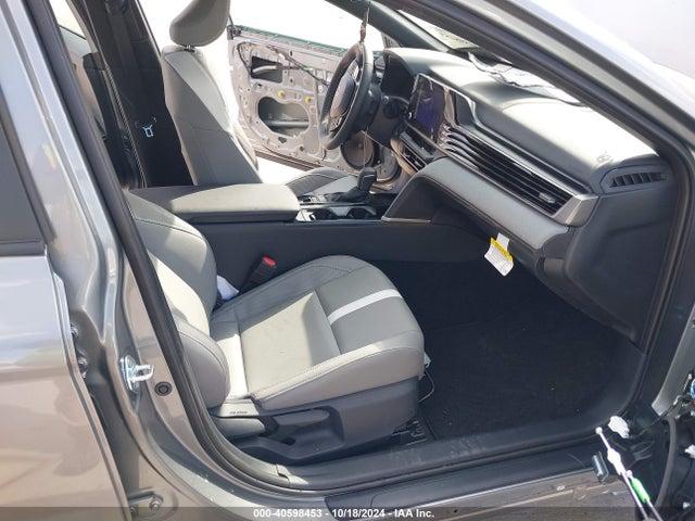 Toyota CAMRY SE 2025 4T1DAACK8SU512632 Image 5