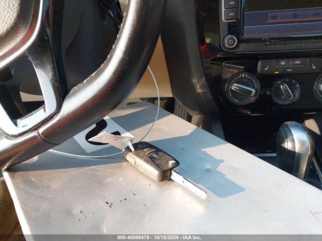3VWLA7AJ8FM325993 Volkswagen Jetta 2.0l Tdi Se