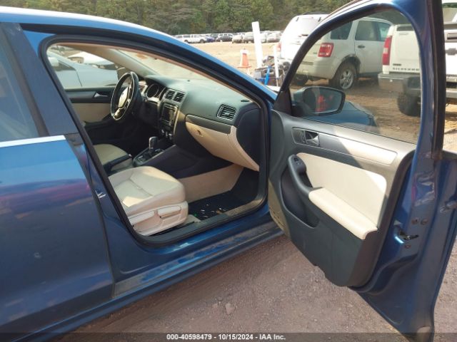 3VWLA7AJ8FM325993 Volkswagen Jetta 2.0l Tdi Se