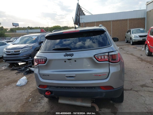 Jeep Compass Trailhawk 4x4 2019 3C4NJDDB3KT671481 Image 16