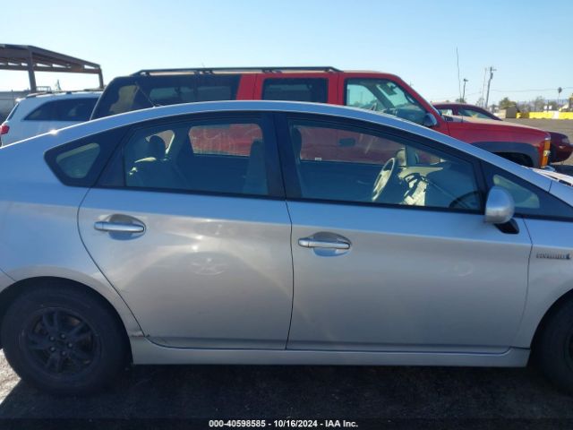 JTDKN3DU5F0394967 Toyota Prius Two