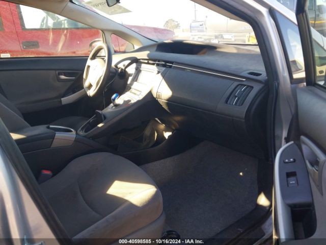JTDKN3DU5F0394967 Toyota Prius Two