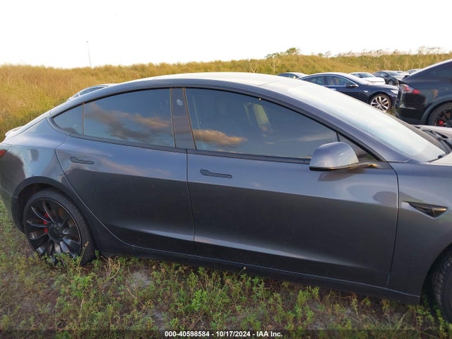 5YJ3E1EC3NF346737 Tesla Model 3 Performance Dual Motor All-wheel Drive