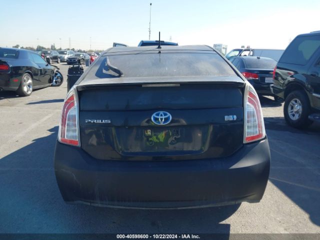JTDKN3DU5F1962662 Toyota Prius Two