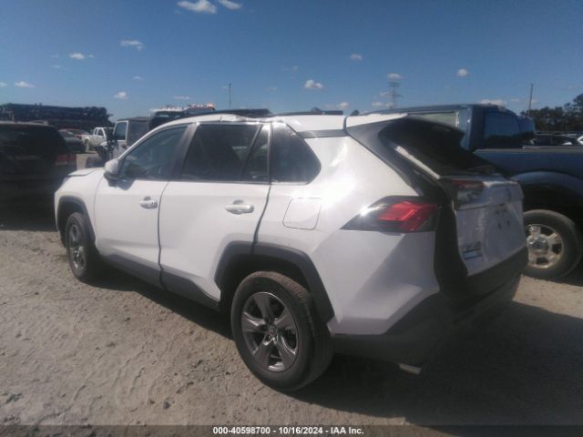 2T3W1RFV6NW188170 Toyota Rav4 Xle