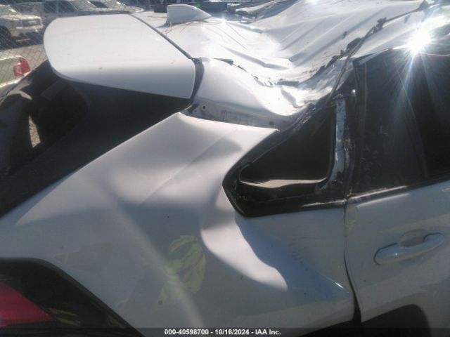 2T3W1RFV6NW188170 Toyota Rav4 Xle