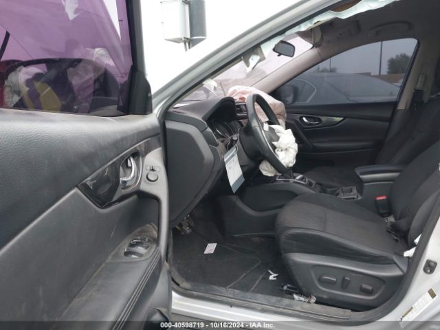 5N1AT2MT8HC818240 Nissan ROGUE SV