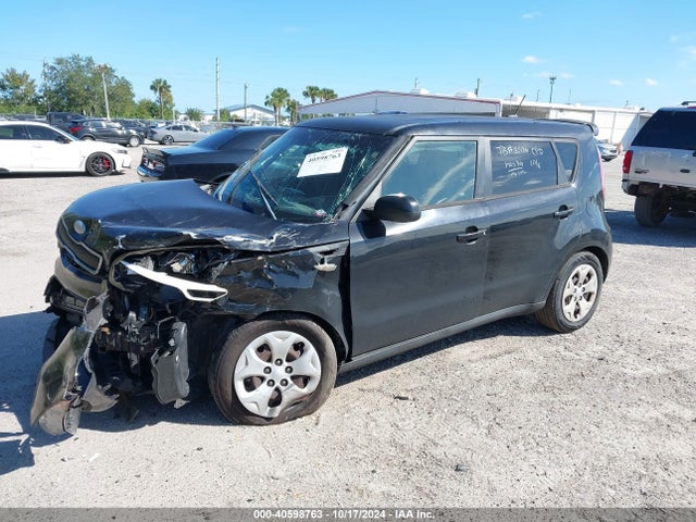 KIA Soul 2014 KNDJN2A22E7044534 Image 2