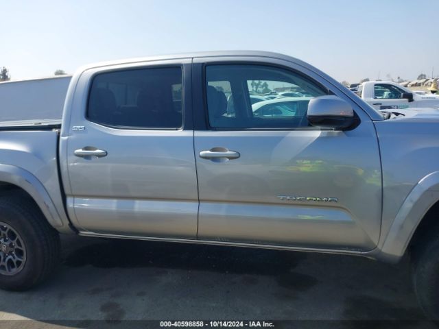 5TFAZ5CN9JX056137 Toyota Tacoma Sr5 V6