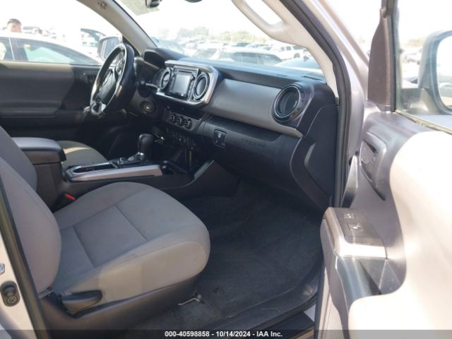5TFAZ5CN9JX056137 Toyota Tacoma Sr5 V6