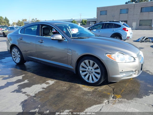 2009 JAGUAR XF SAJWA05B29HR07141 Photo 0