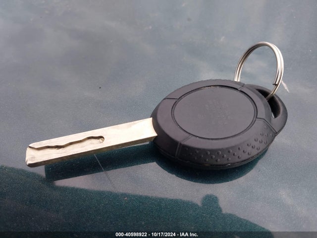 2006 MINI COOPER S WMWRH33556TJ42678 Photo 10