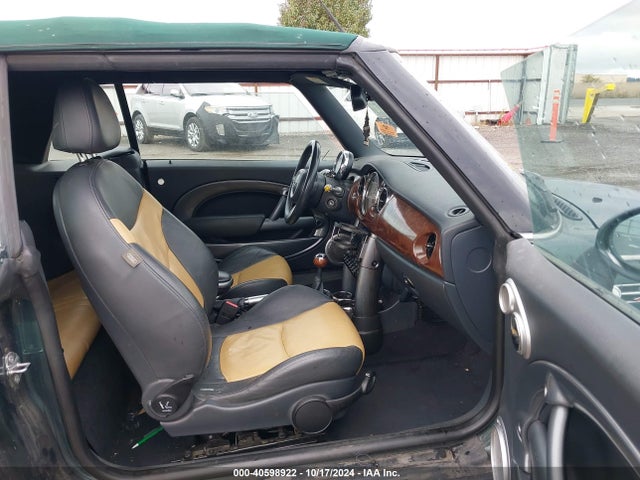 2006 MINI COOPER S WMWRH33556TJ42678 Photo 4