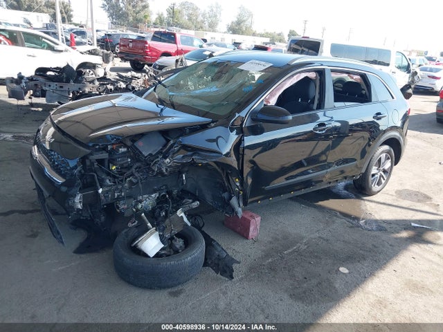 KIA Niro Lxs 2022 KNDCB3LC0N5515959 Image 2