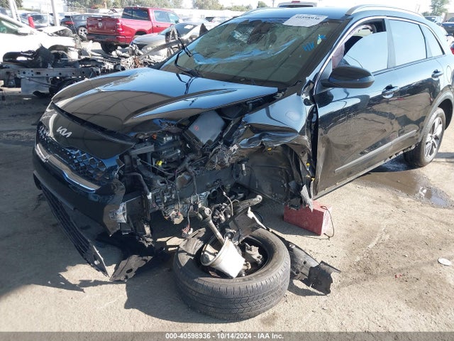 KIA Niro Lxs 2022 KNDCB3LC0N5515959 Image 6