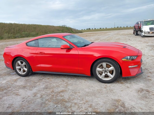 Ford Mustang Ecoboost 2018 1FA6P8TH9J5135302 Image 13