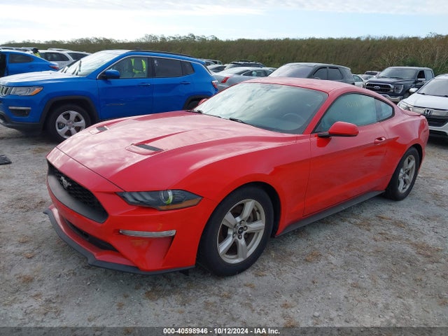 Ford Mustang Ecoboost 2018 1FA6P8TH9J5135302 Image 2