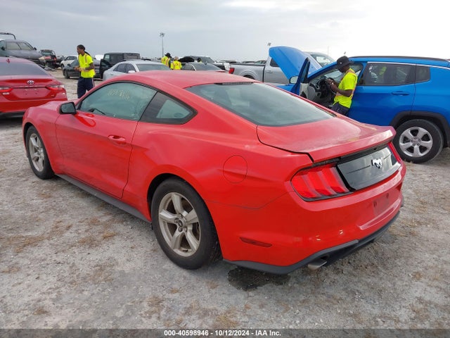Ford Mustang Ecoboost 2018 1FA6P8TH9J5135302 Image 3