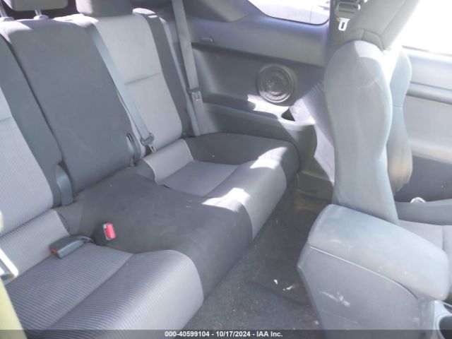 JTKJF5C75GJ015194 Scion TC