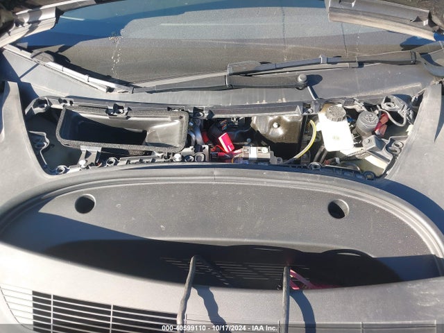 2023 TESLA MODEL 3 5YJ3E1EA8PF661387 Photo 9