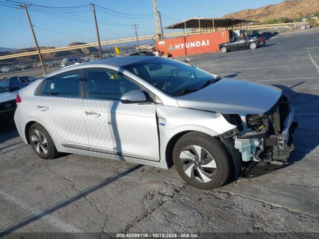 KMHC75LC5HU048394 Hyundai Ioniq Hybrid Sel