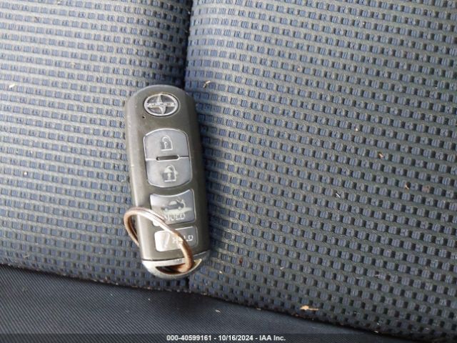 3MYDLBZV9GY137927 Scion IA