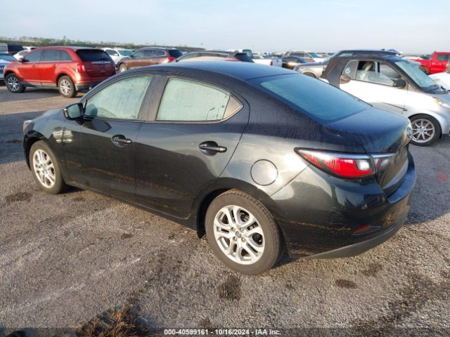 3MYDLBZV9GY137927 Scion IA