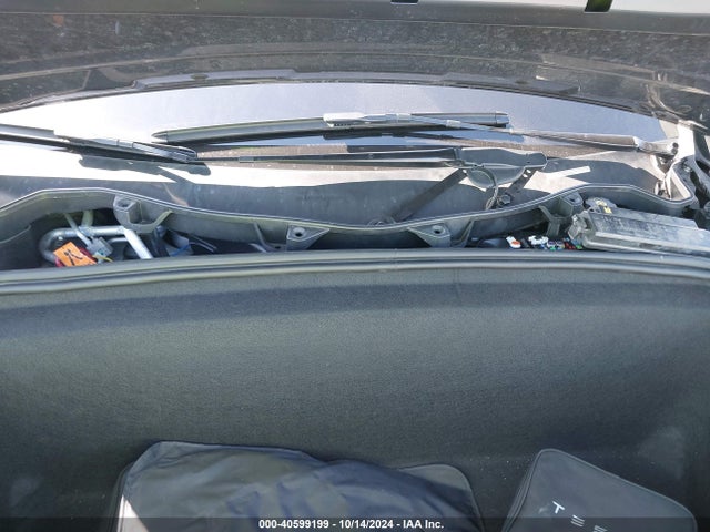 2019 TESLA MODEL X 5YJXCBE40KF181294 Photo 9