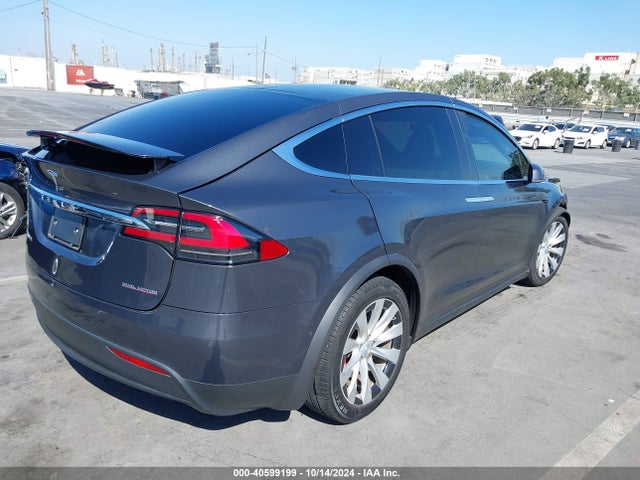 2019 TESLA MODEL X 5YJXCBE40KF181294 Photo 3
