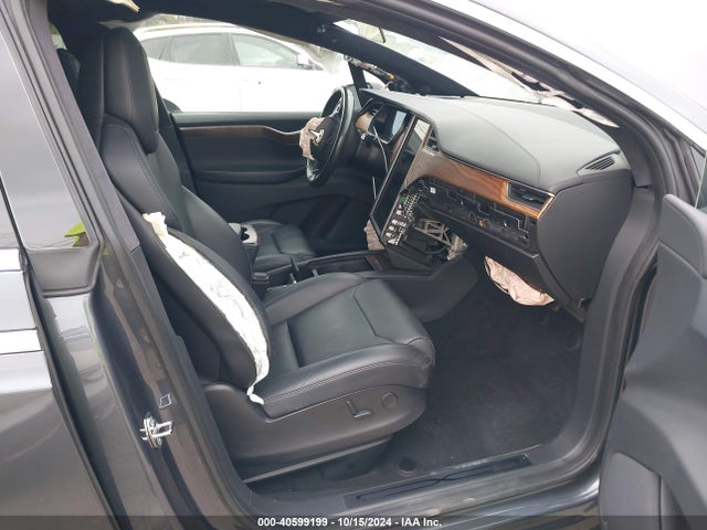 2019 TESLA MODEL X 5YJXCBE40KF181294 Photo 4