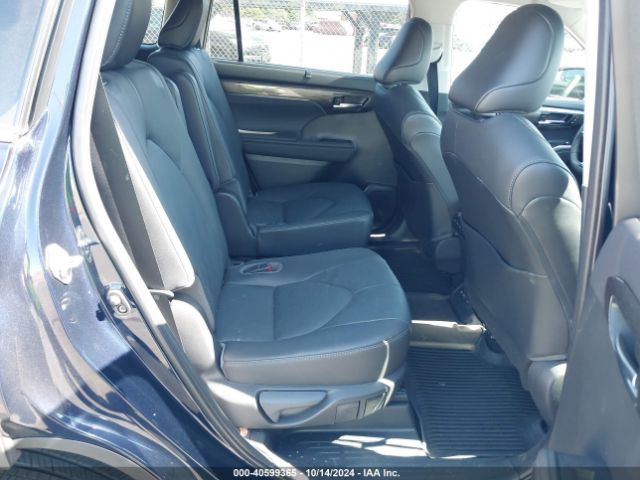 5TDFZRAH0LS011560 Toyota Highlander Platinum