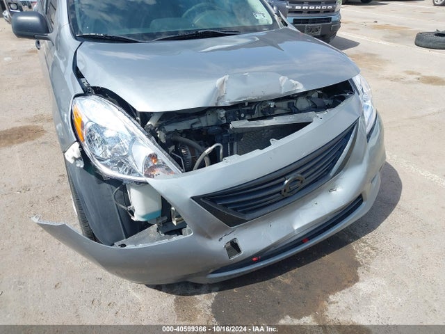 Nissan Versa 1.6 S 2014 3N1CN7AP1EL807885 Image 6