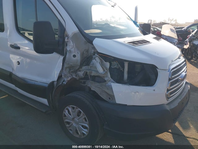 Ford Transit-250 2015 1FTNR1ZM5FKA66550 Image 6