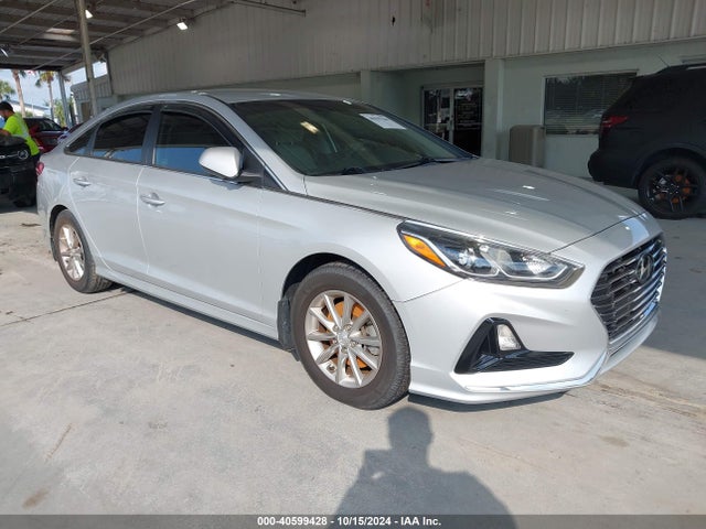 2019 5NPE24AF4KH729649 main image