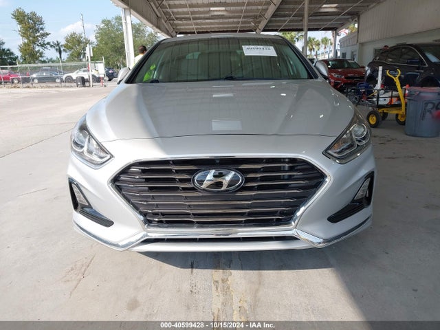Hyundai SONATA SE 2019 5NPE24AF4KH729649 Image 12