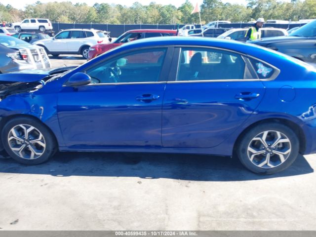 3KPF24AD6ME267489 KIA Forte Lxs