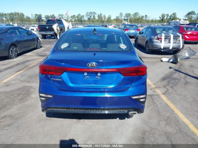 3KPF24AD6ME267489 KIA Forte Lxs