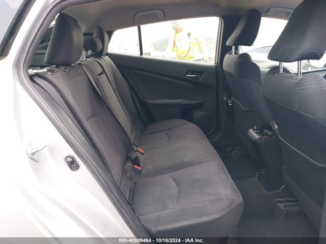 Toyota Prius Two 2017 JTDKBRFU6H3051028 Image 8