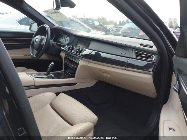 Aukcja sprzedaży 2011 Bmw 740i, vin: WBAKA4C52BC392093, numer aukcji: 40599477