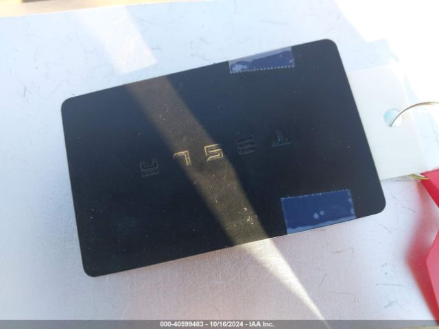 5YJ3E1EB4JF185042 Tesla Model 3 Long Range/performance