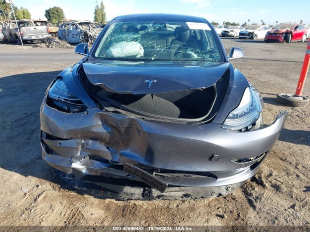 5YJ3E1EB4JF185042 Tesla Model 3 Long Range/performance