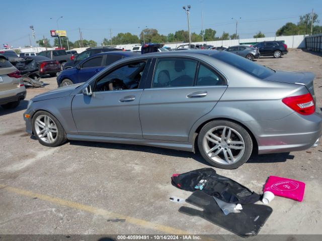 WDDGF4HB6EG240832 Mercedes-Benz C 250 Luxury/sport