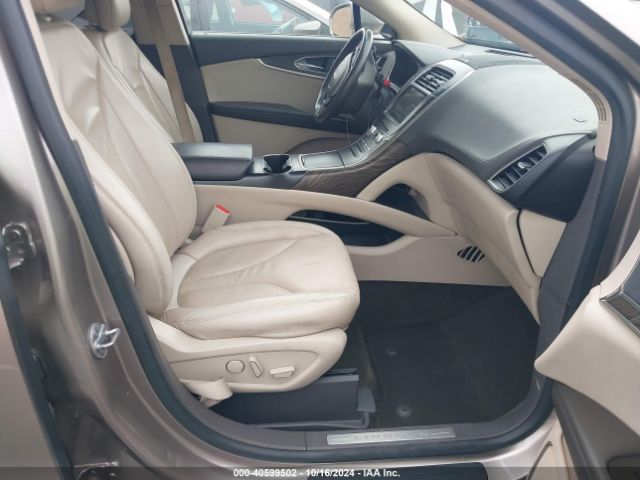 2LMPJ6K93KBL23695 Lincoln Nautilus Select